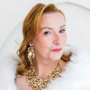 Julie Bale - Diva Energy