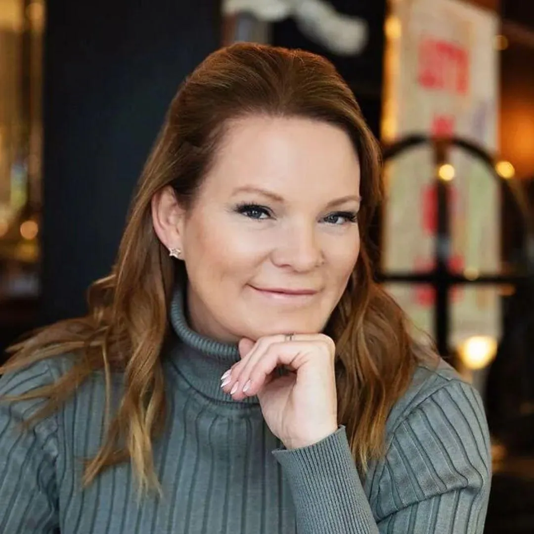 Jo Davison