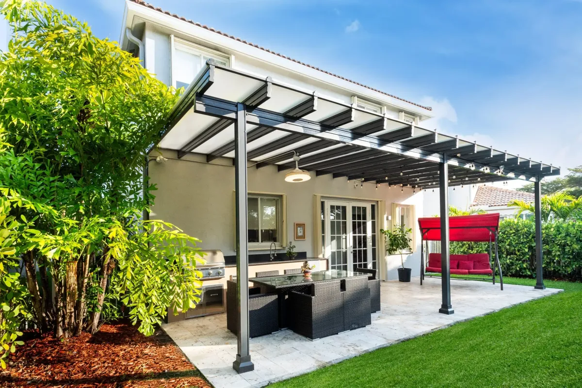 Irving Pool Enclosures