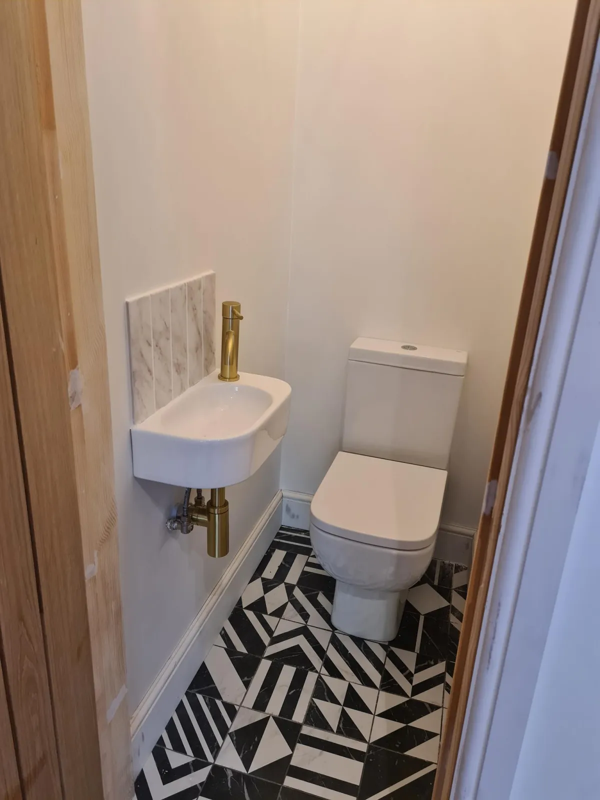 Toilet Installation in fairlop