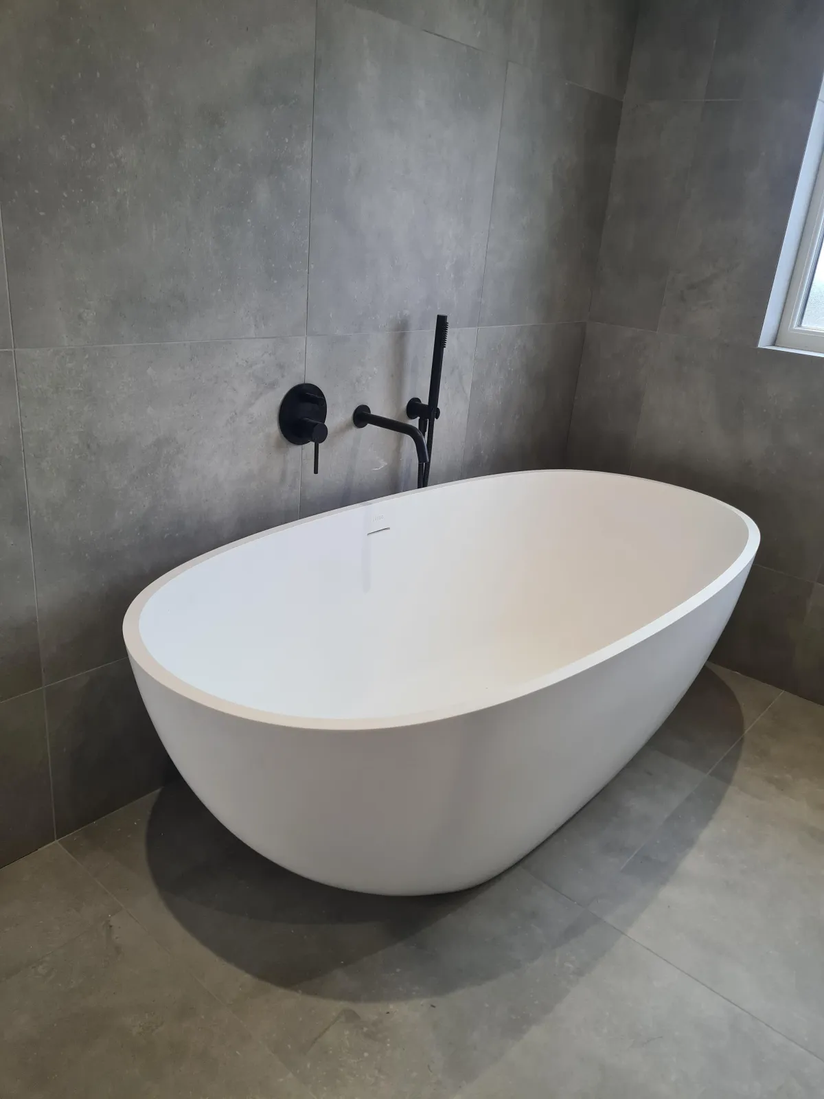 Bathtub replacement Woodford