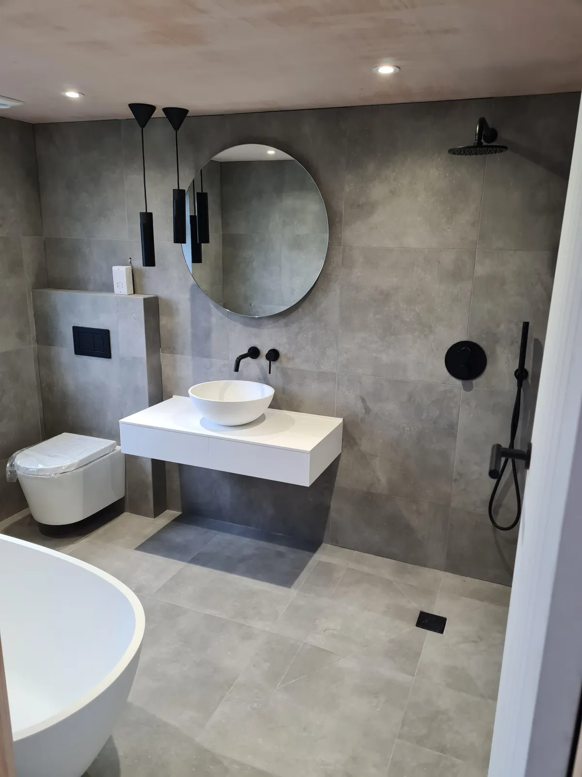 Toilet Installation in Woodford