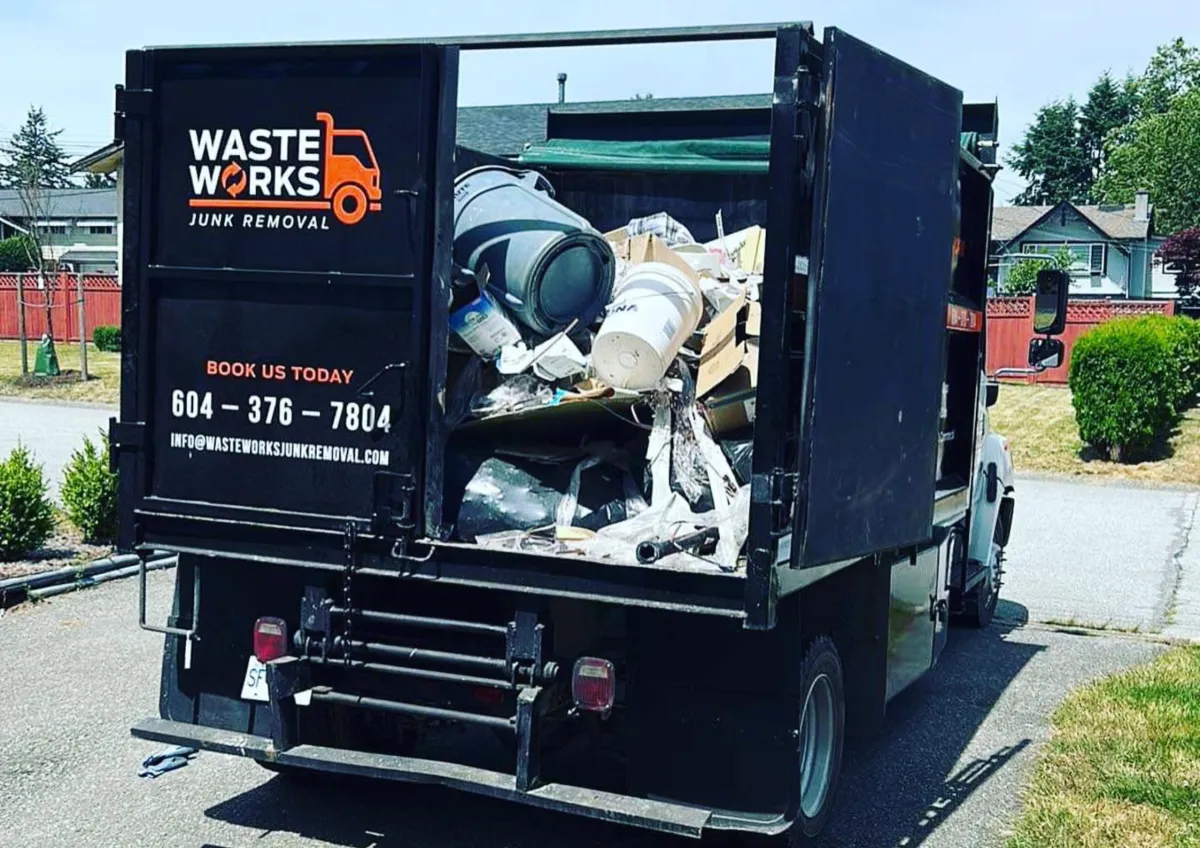 waste works junk removal truck