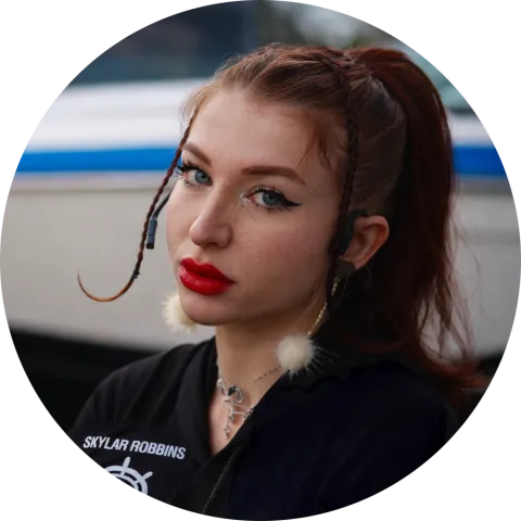 Skylar Robbins — Co-Owner and Documentation Division Lead, All Florida Yacht Sales AFYS Ruskin FL