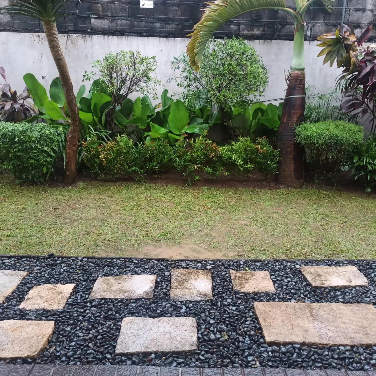  Metro Manila