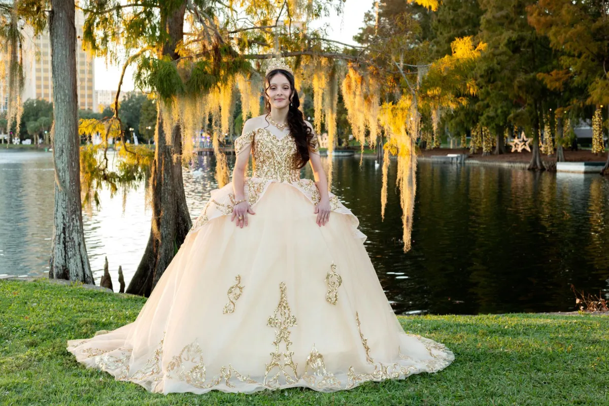 Sweet Sixteen year old posing at Lake Eola Park