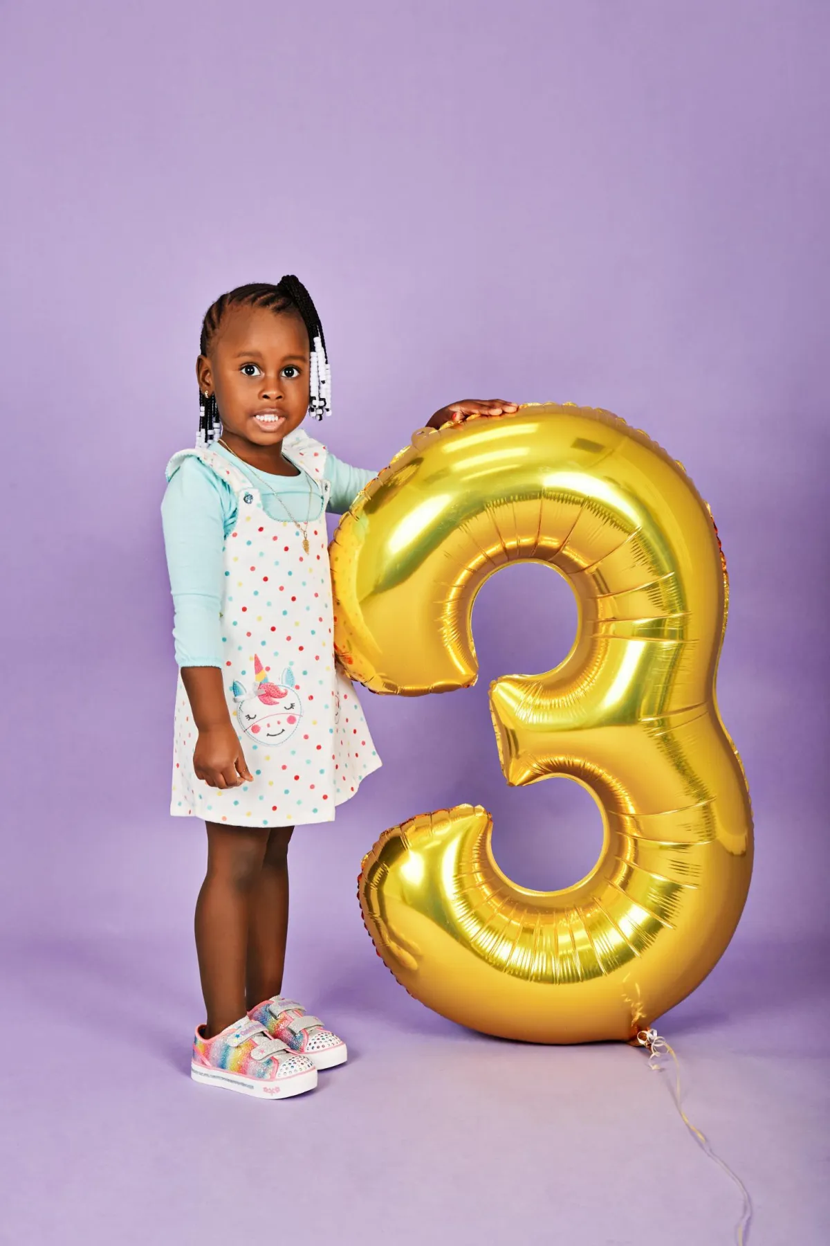 Birthday session of 3 year old girl
