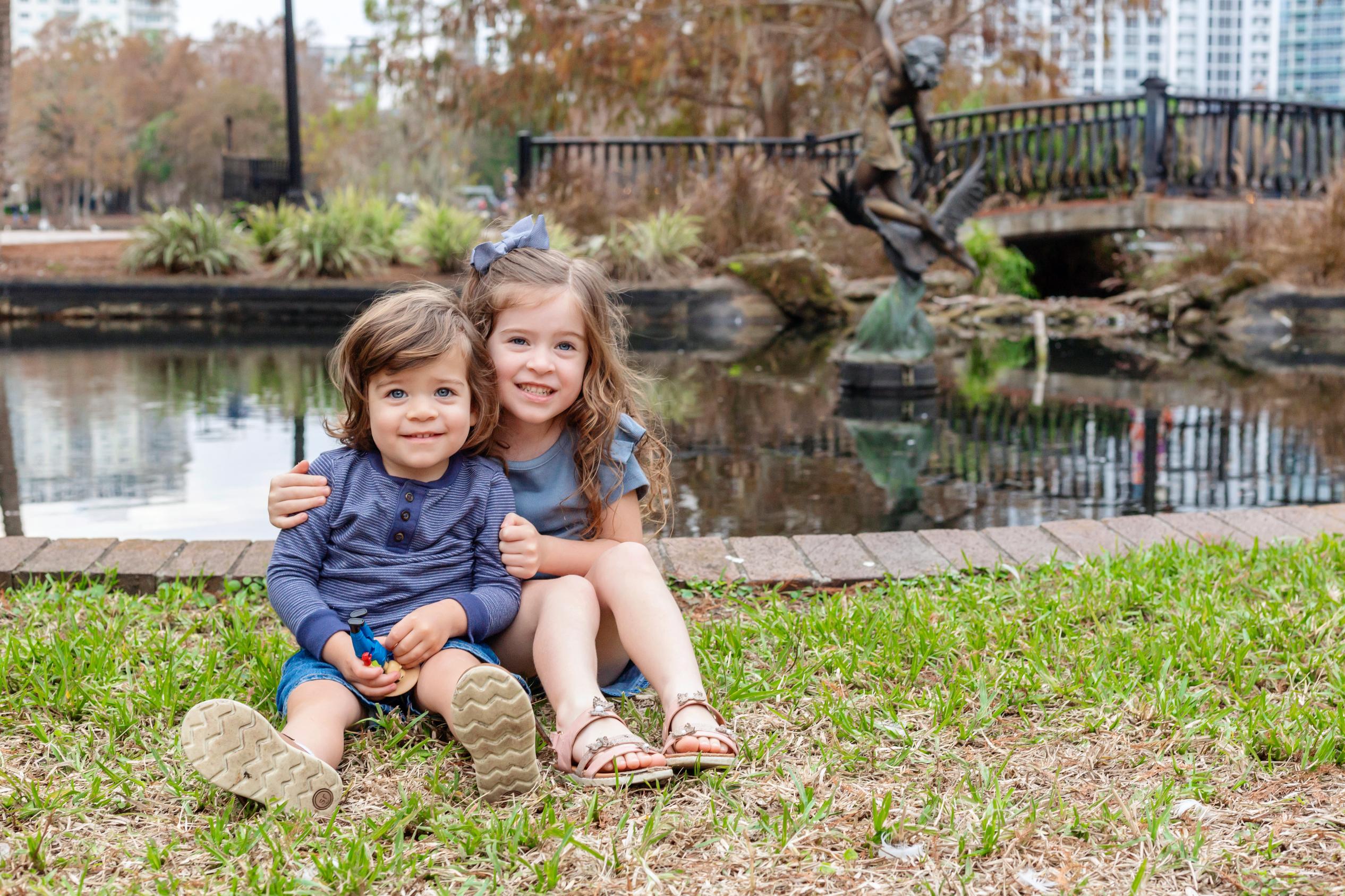 Family at Lake Eola Park on vacation