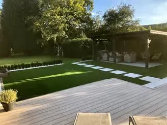 Trulawn Approved Partner and Trust Badges