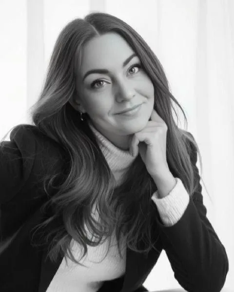 The Self-Made Strategy™ by Veronica Dietz — Clarity That Converts