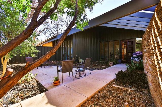 Abilene Concrete levels Patio.