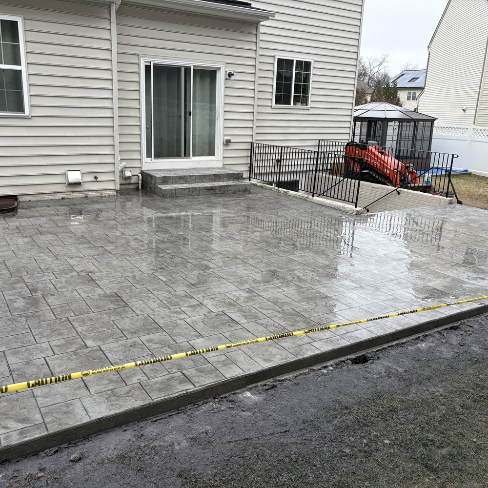 Harrisonburg Concrete builds and installs Slab