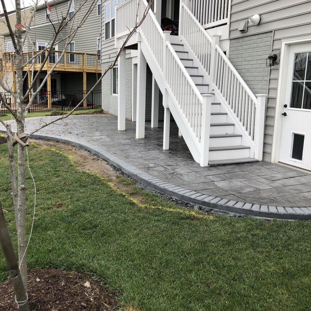 Harrisonburg Concrete builds and installs Patio