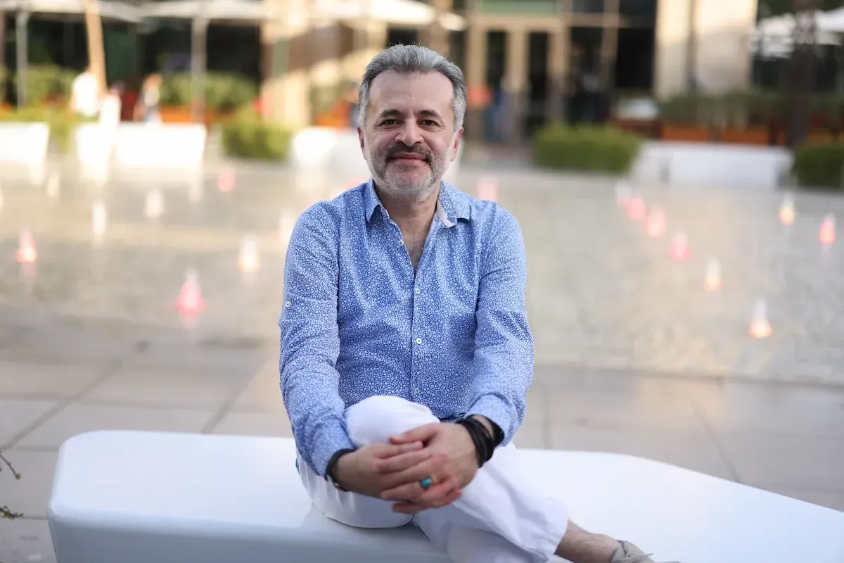 صدمات الطفولة خطوات العمل: وعي، تفريغ، دمج