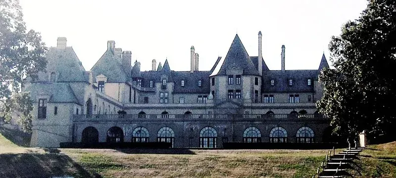 Long Island Mansions on the Gold Coast