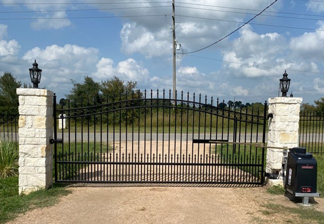 wood fence installation naples fl
