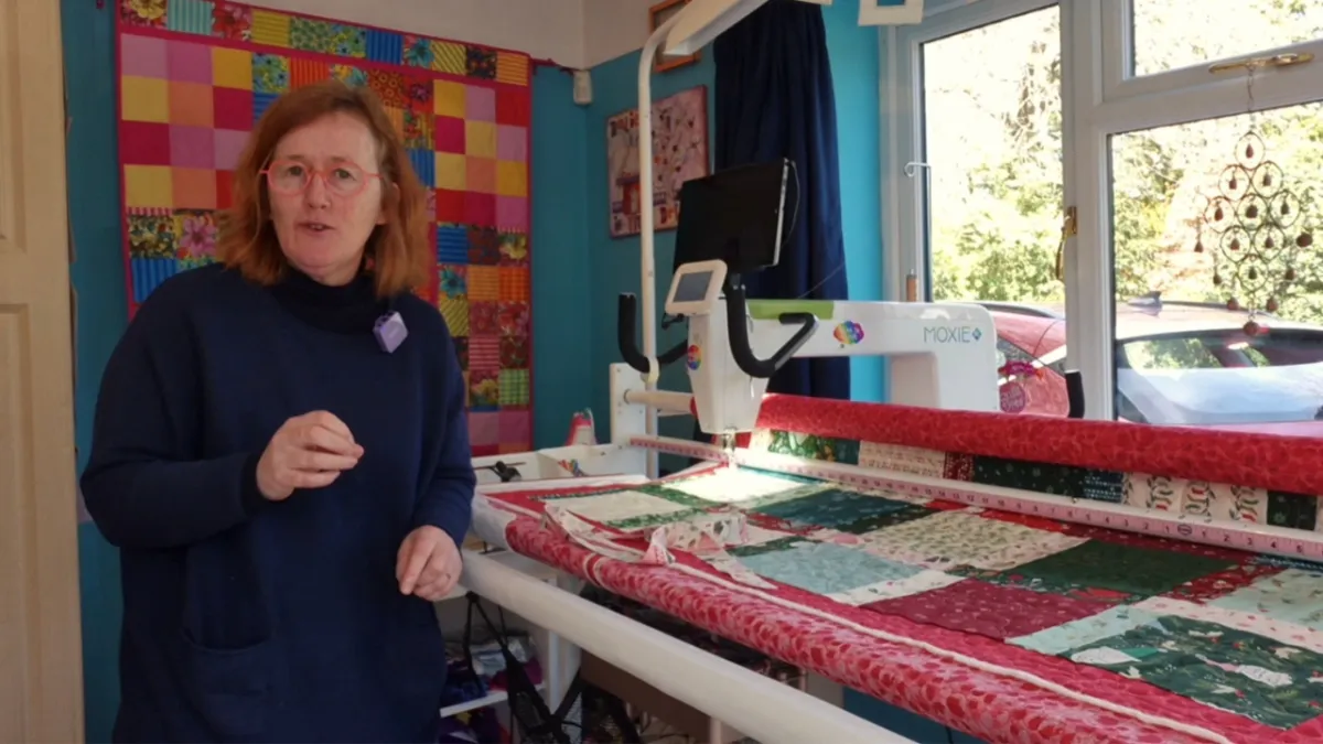 A Christmas Quilt, a Retreat Story, and Finding Your Way Back to Sewing