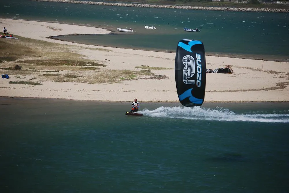 Ozone kite riding the lagoon