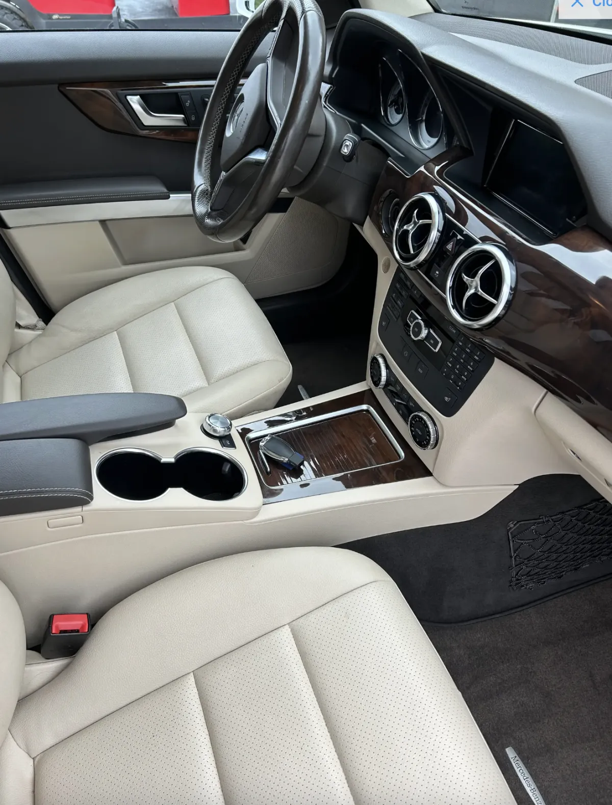 the front of a mercedes benz benz benz benz benz benz benz benz benz benz benz