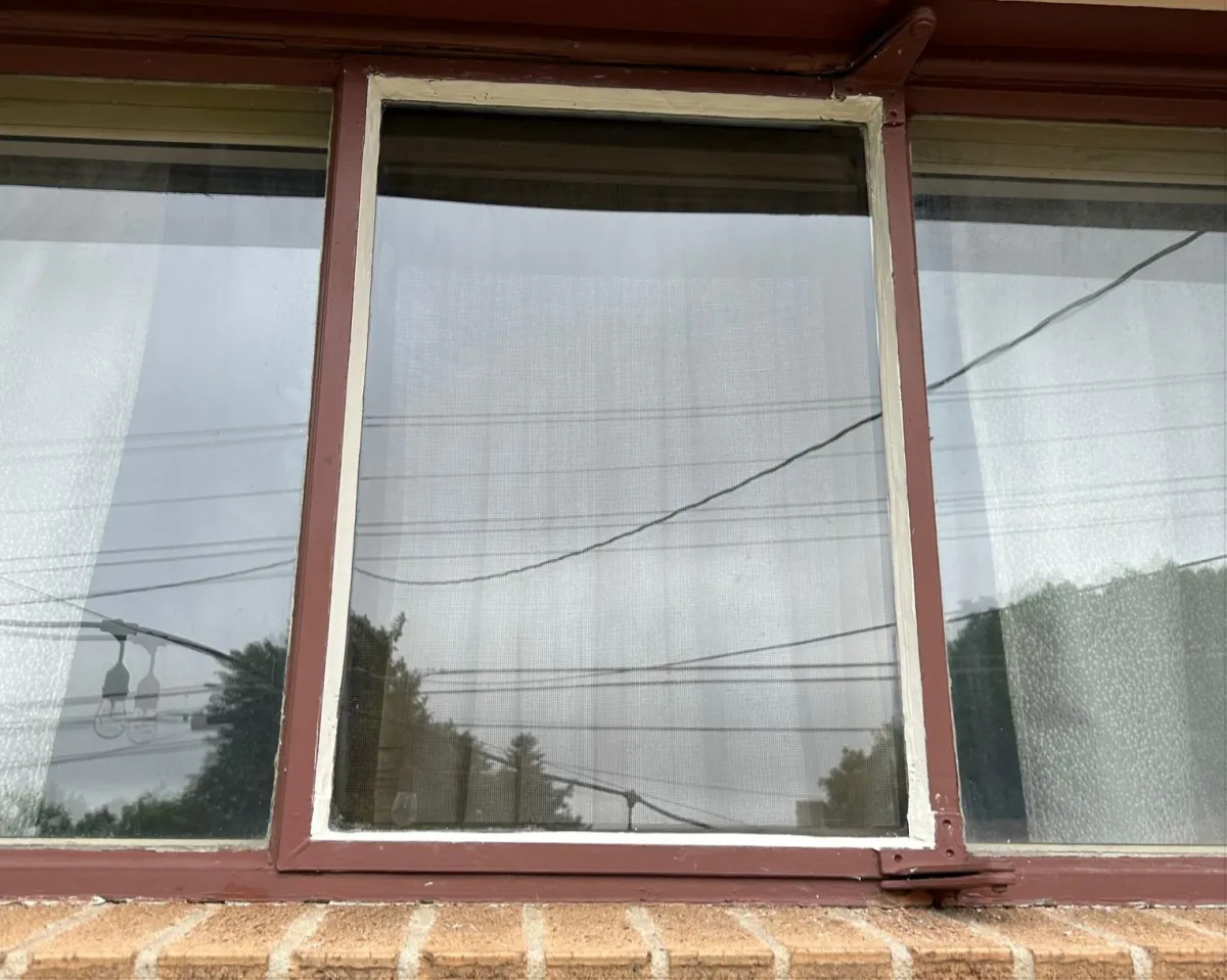 Window screen repair and re-screening in Denver