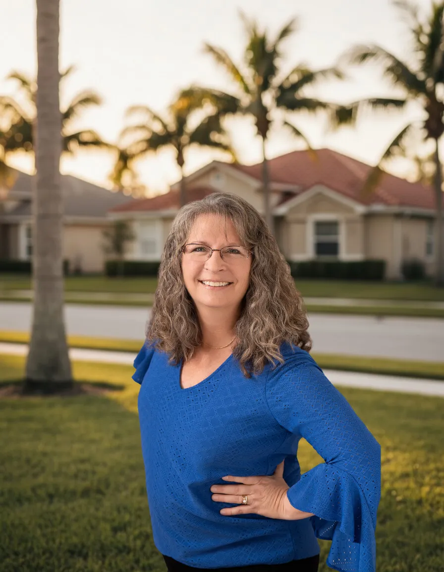 Professional lifestyle image of Deb Bell in Parrish, FL
