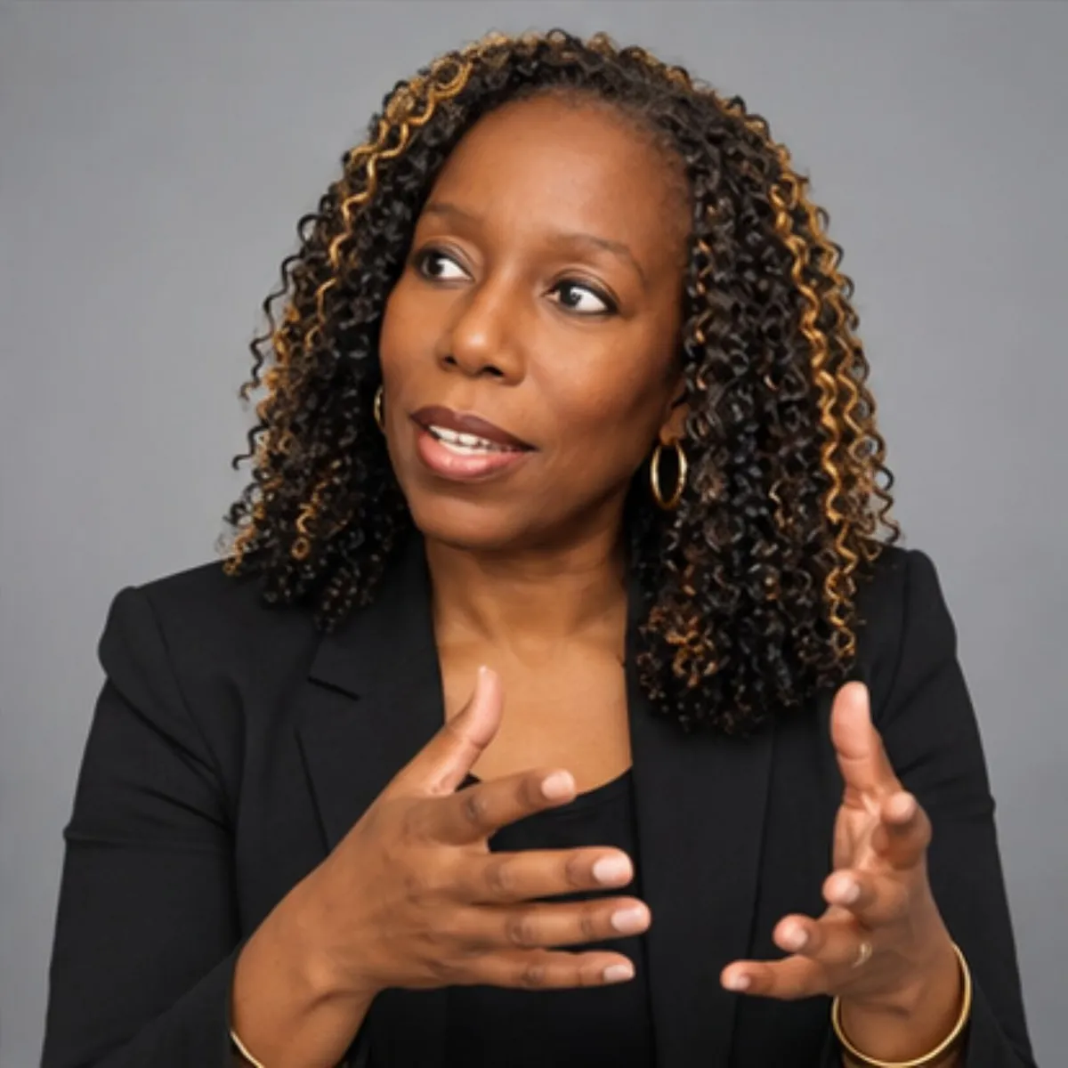 Profile photo of Simone