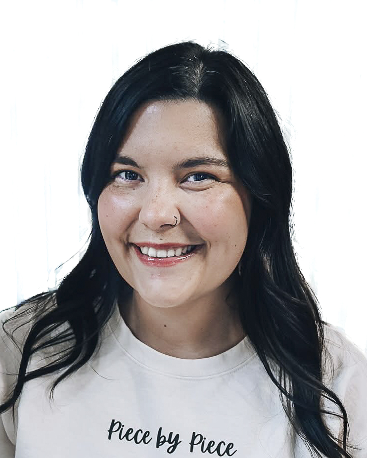 Headshot of Lori Aden