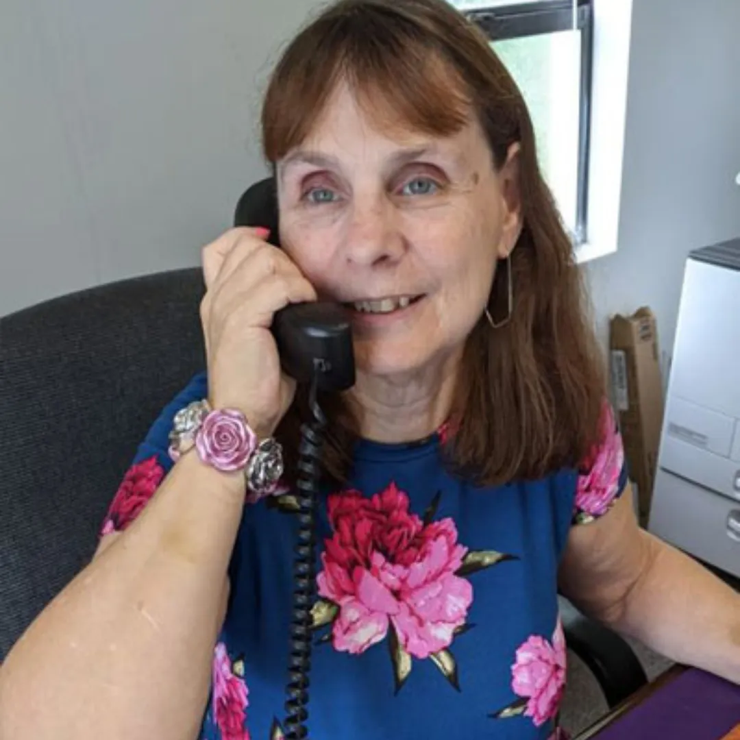 Lisa office assistant at Five Star Maids residential cleaning company