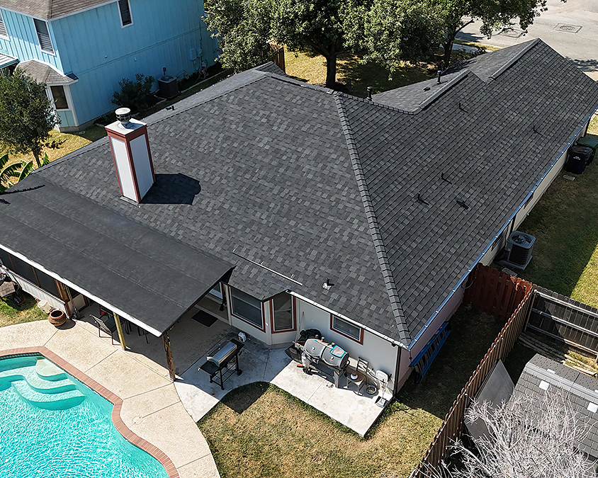 Pflugerville Roofing Contractor installation crew working on a residential roofing project