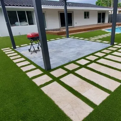 Stuv-Driveway-Artificial-Grass