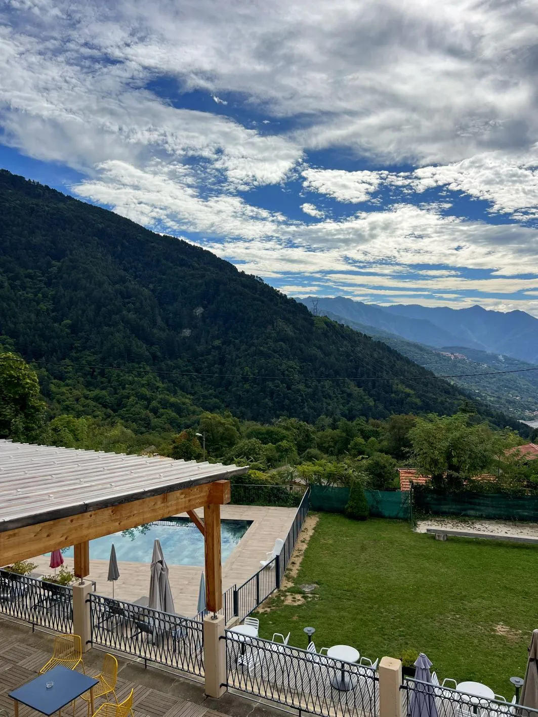 Vue sur les montagnes du Mercantour
