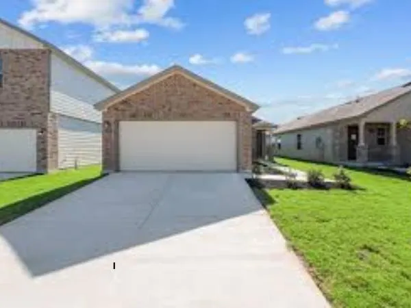 New Braunfels builds and installs Driveways.