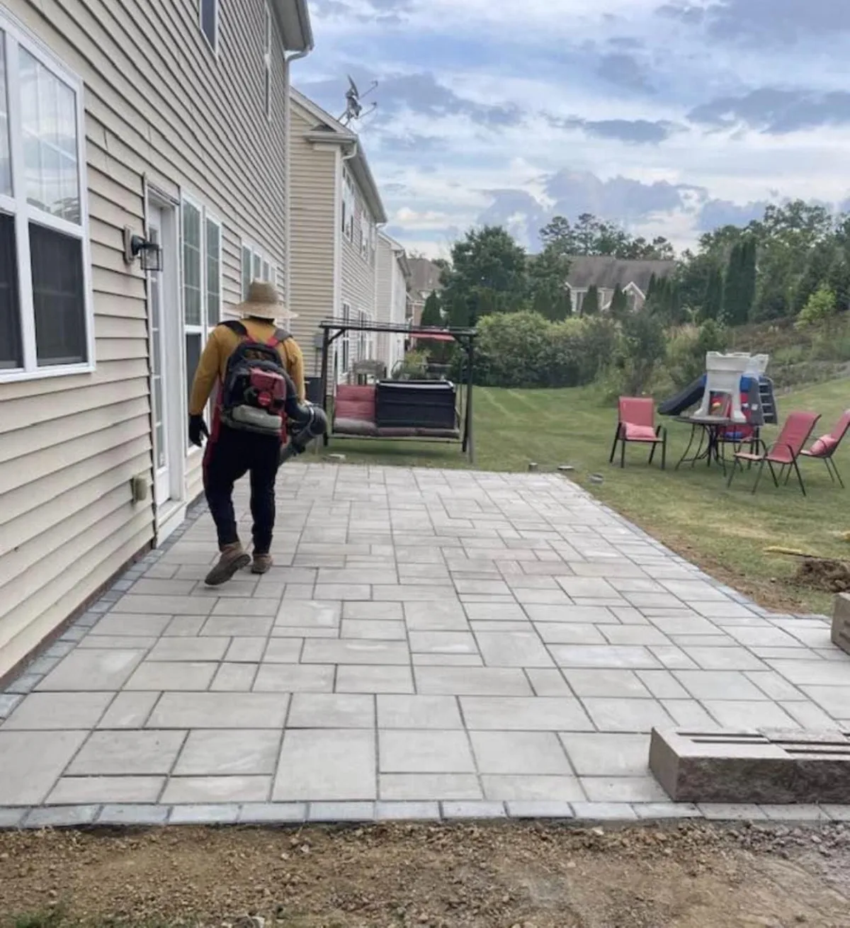 Bobcat & Trucking Services in 