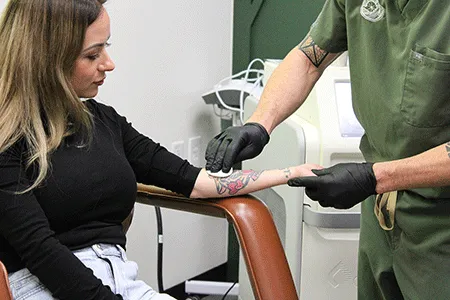 Does tattoo removal hurt?