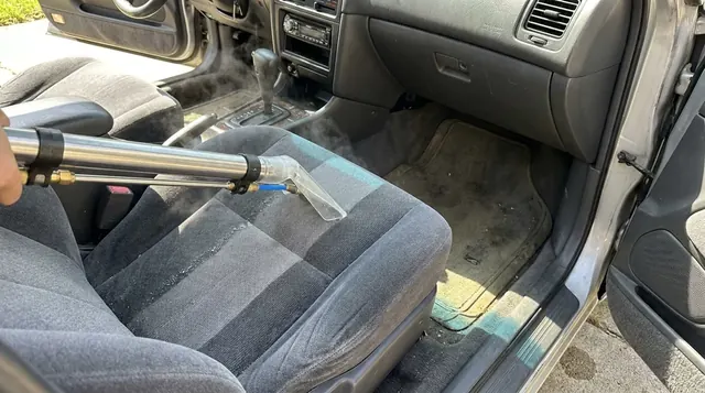 seat shampoo service Riverview FL SDS Auto Detailing