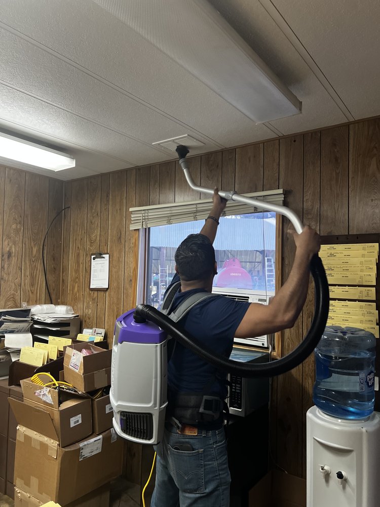 Pro Office Cleaning Services