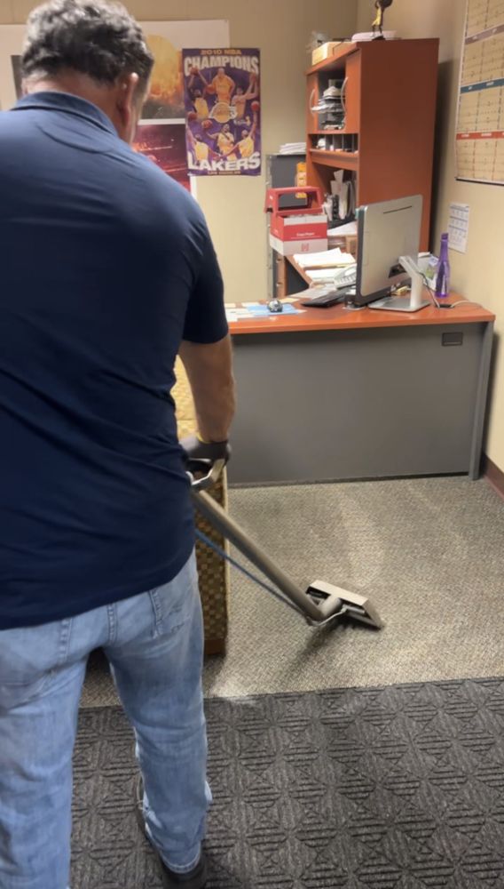 Pro Office Cleaning Services