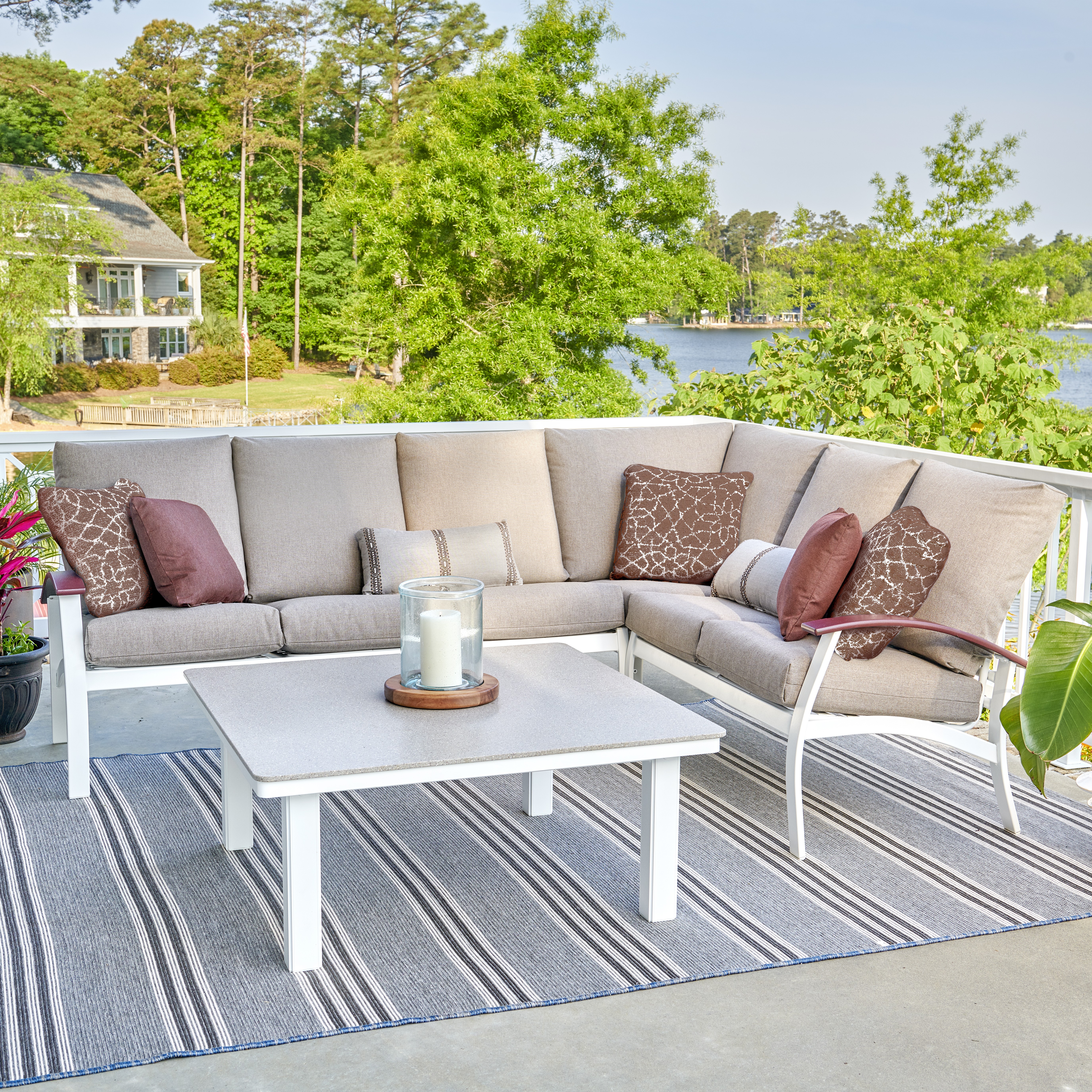 Sunroom Sofas & Chairs