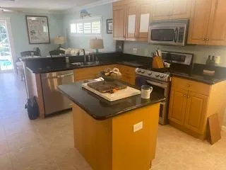 kitchen countertop refinishing