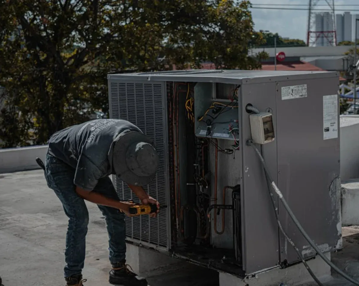 AC Magic on an AC repair up close job in Orlando
