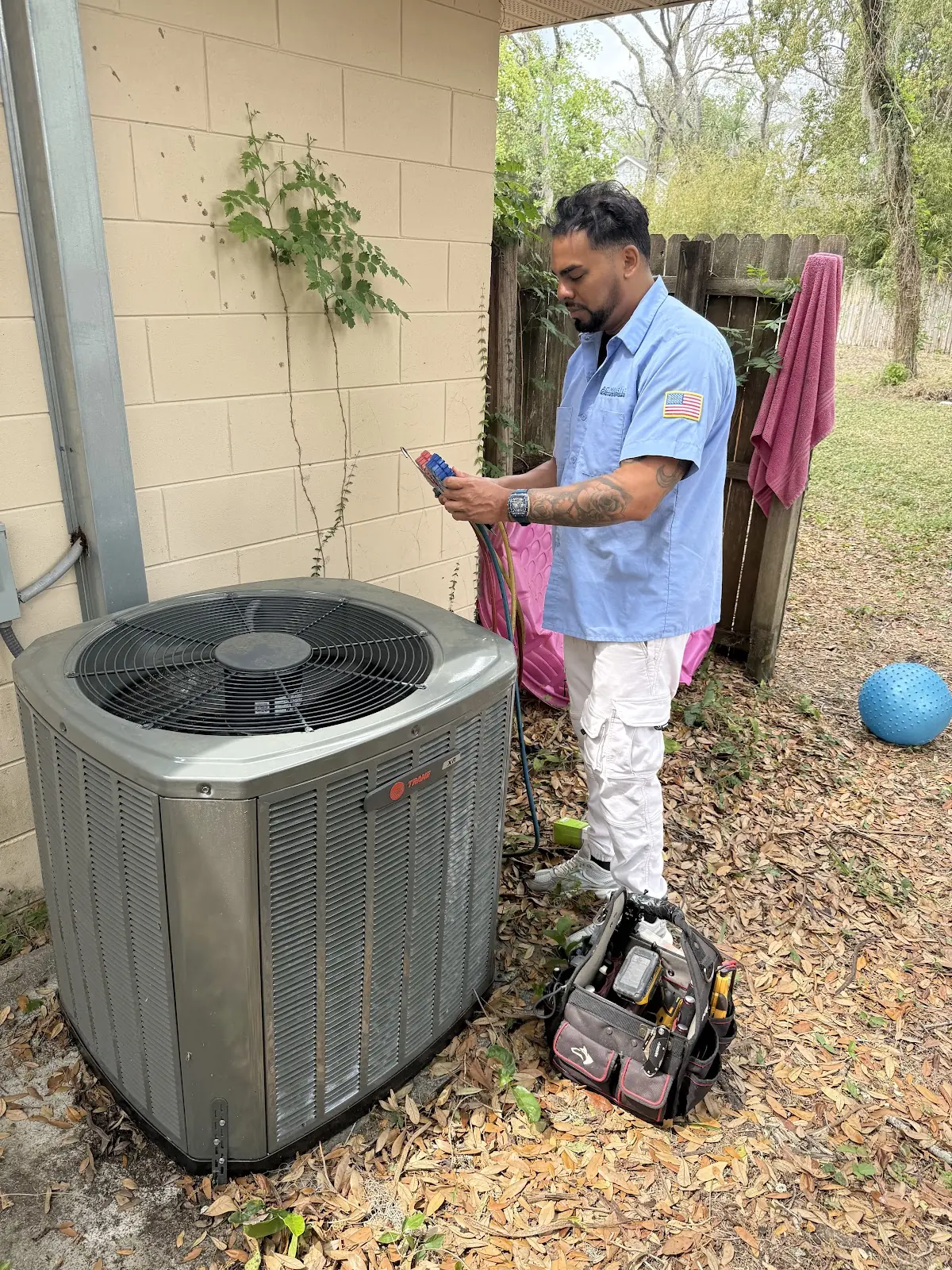 AC Magic handling AC installation up close in Orlando