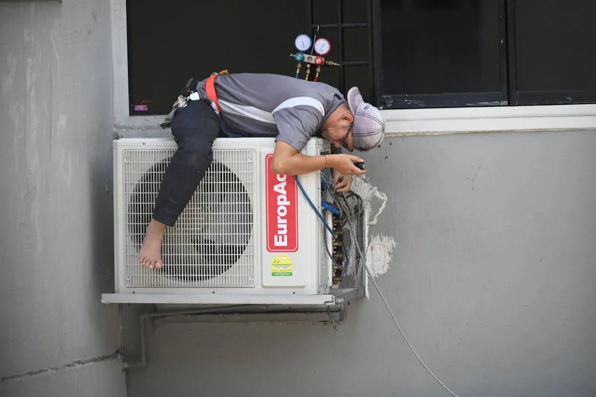 Professional AC repair up close in Orlando from AC Magic