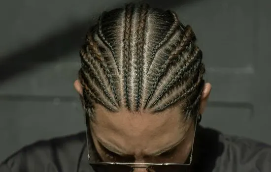 Cooler Cornrow-Stil für Herren – trendig geflochten bei Glücksschere Pratteln