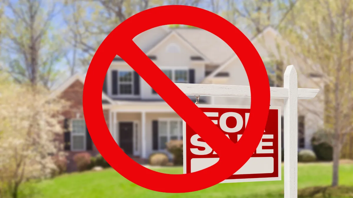 Can My Spouse Stop Me from Selling the House During a Divorce in Texas?