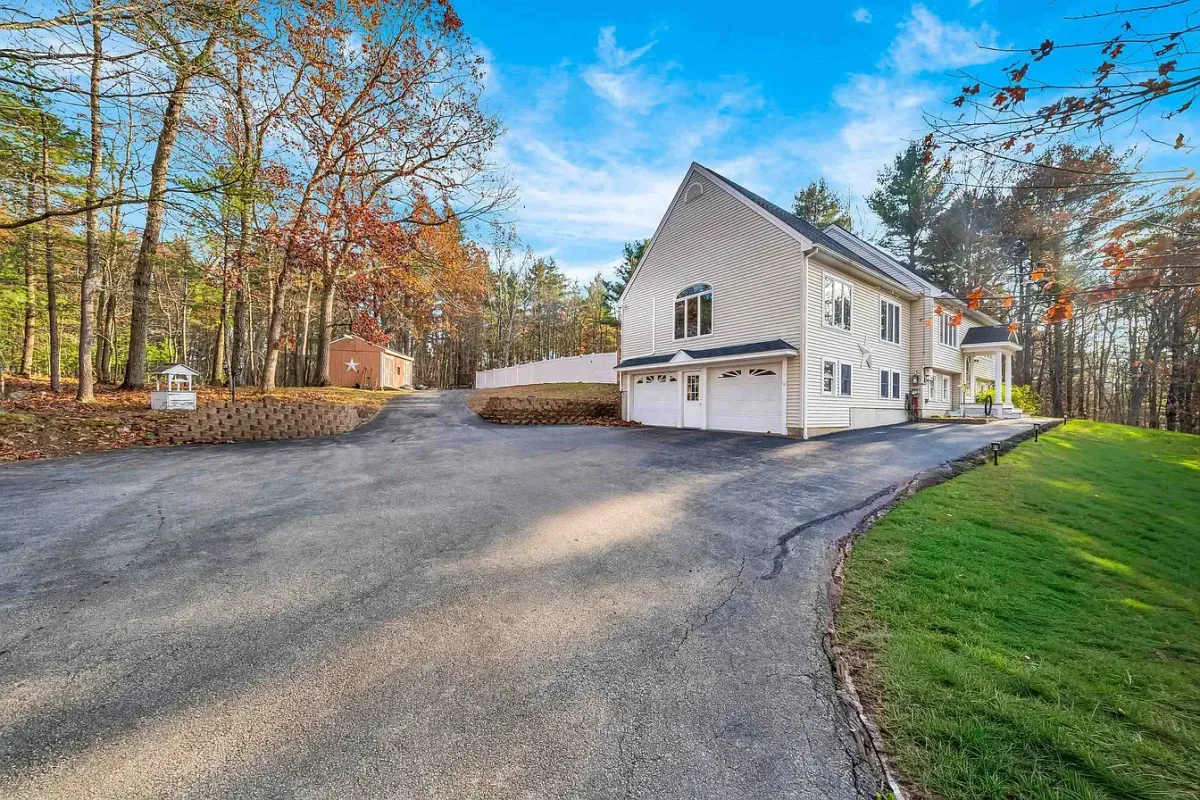 11708 Stonewood Ln