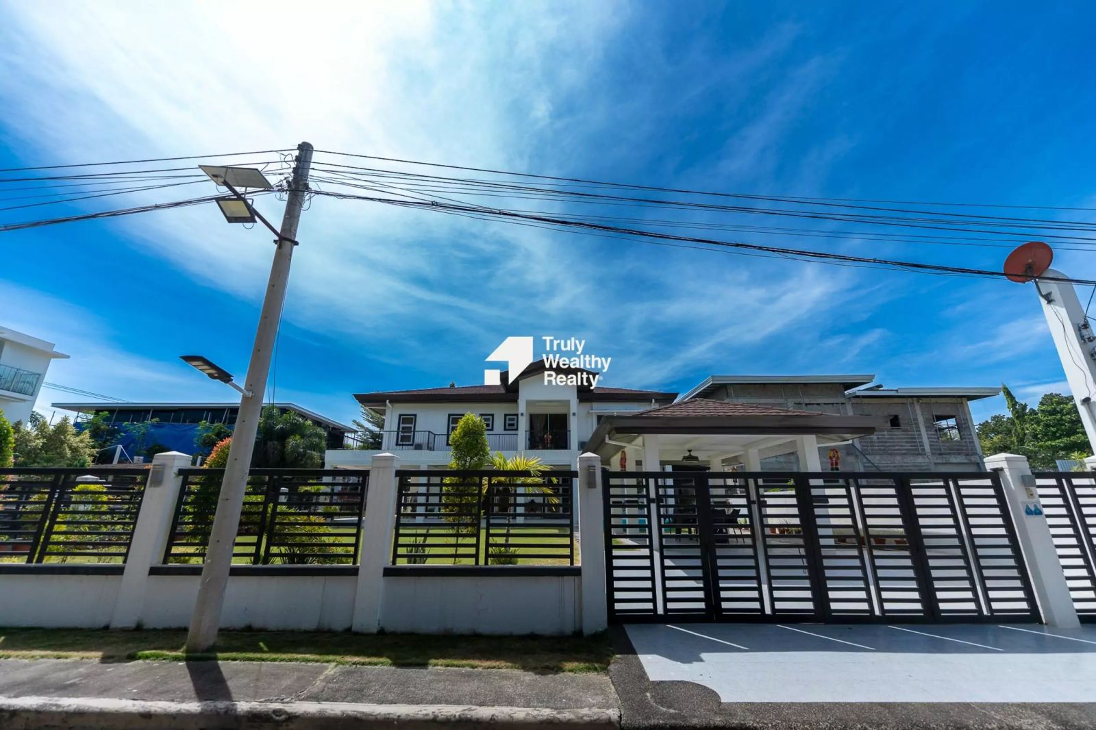 Pueblo Golf Estates uptown, CDO
