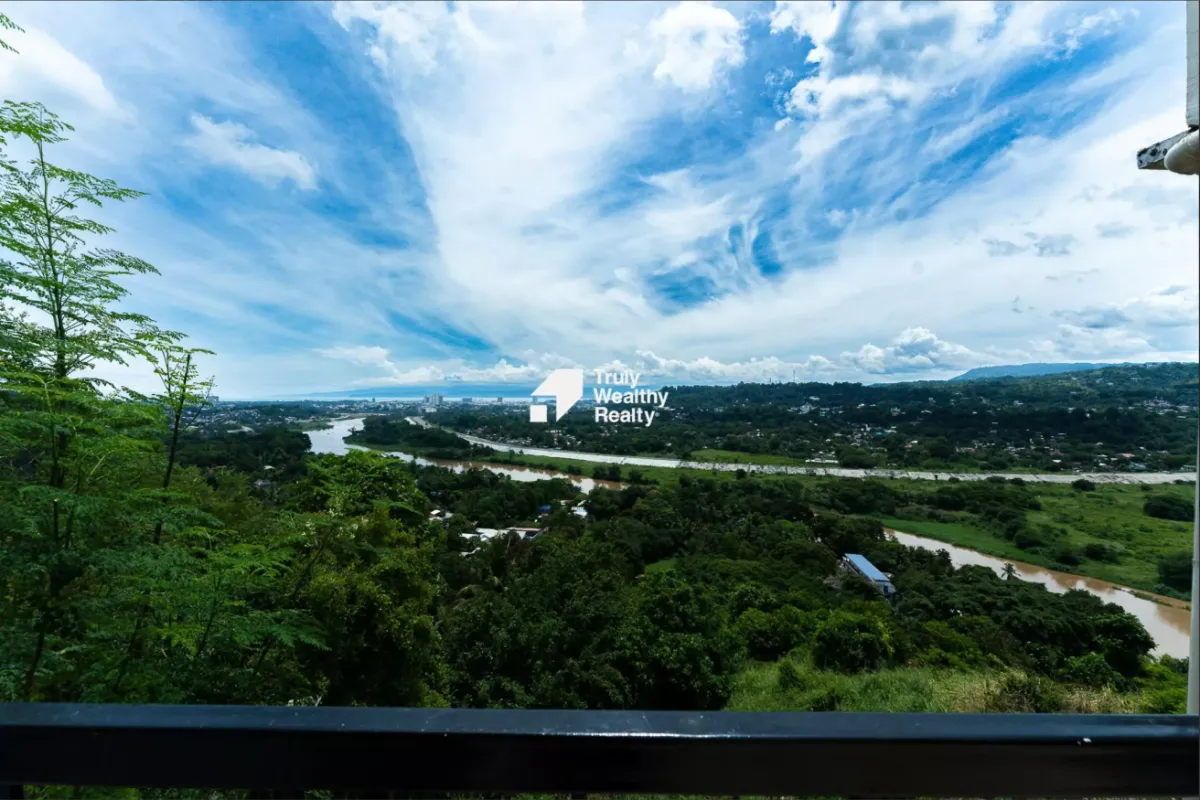 River Grand Uptown, Cagayan de Oro City