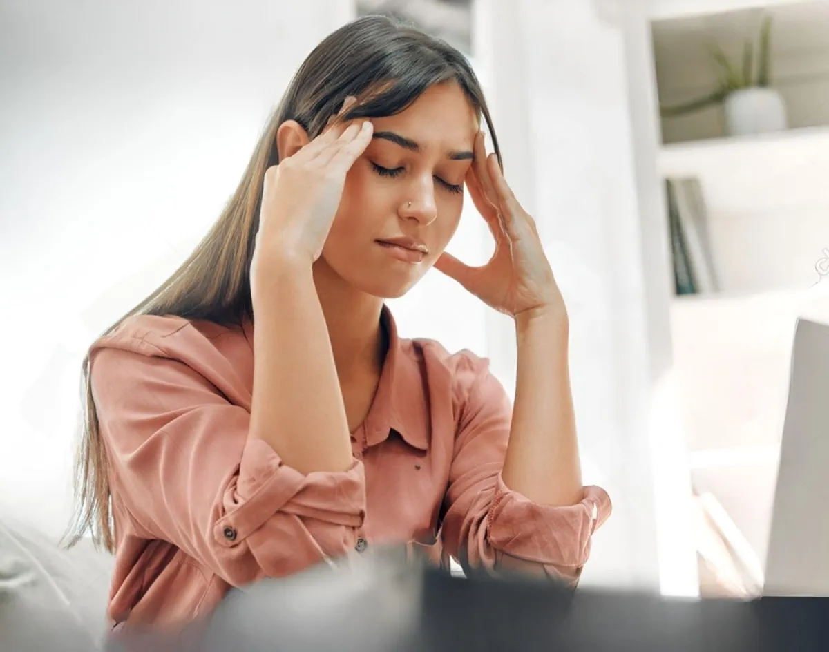 Atomus Health-HOCATT Session-girl-feeling tired