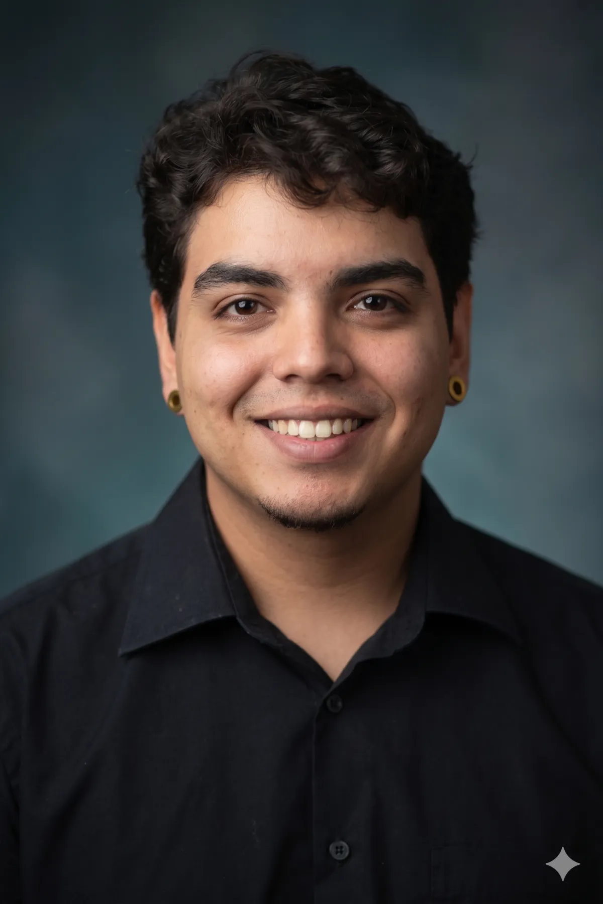 Portrait of COO Stiven Martinez