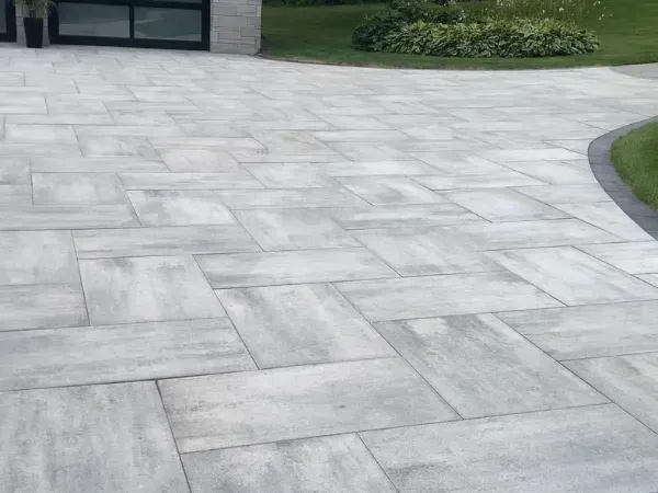 Premium Driveway Borders & Pavers Icon